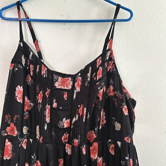 Black floral torrid dress size 4 - Picture 1 of 5